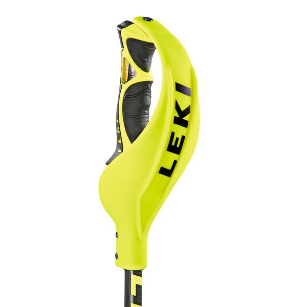 前編】特殊なパンチガードの取り付け方をスタッフと一緒に覚えちゃおう