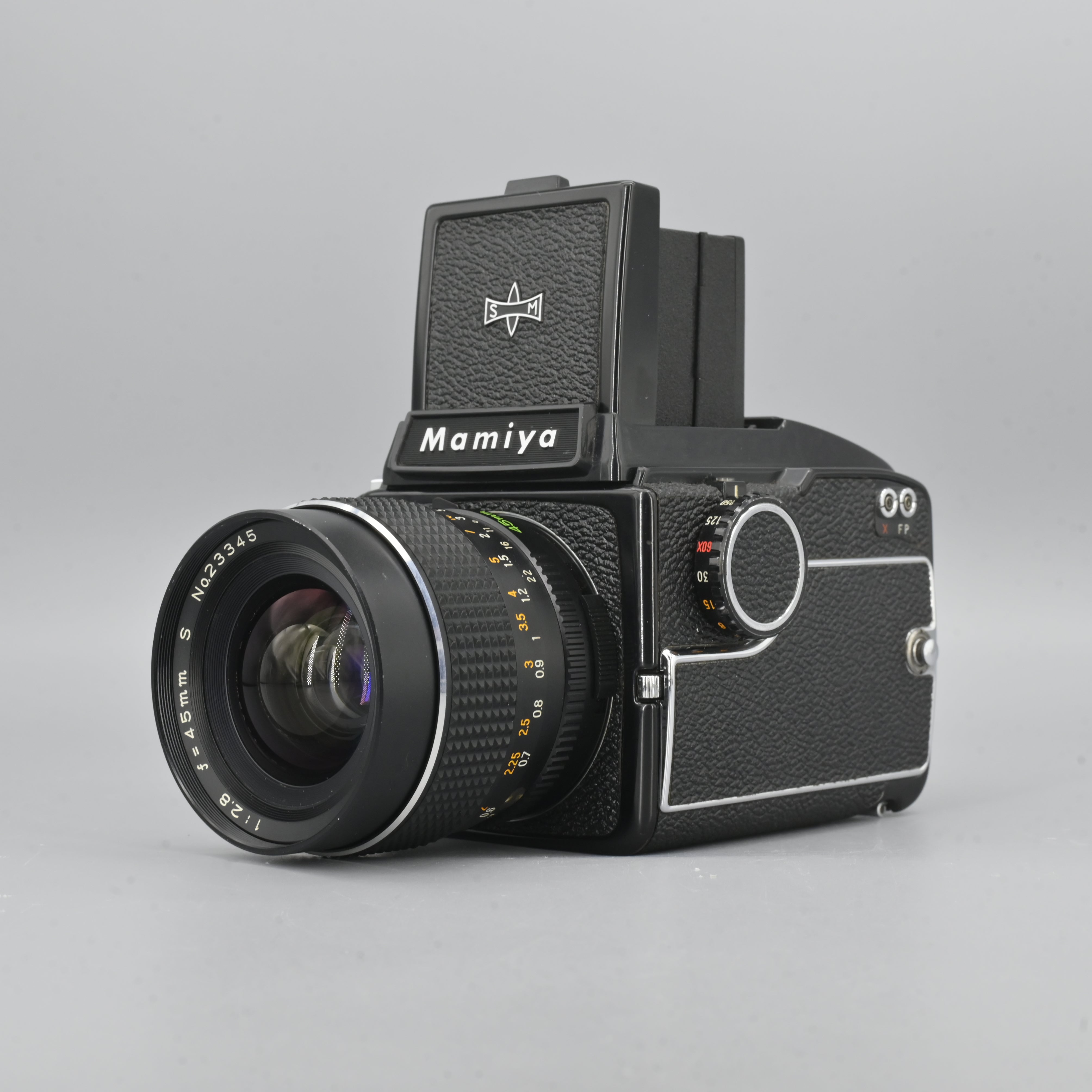Mamiya Universal 6x9 + Mamiya-Sekor 65mm F6.3 Lens – SHOWA