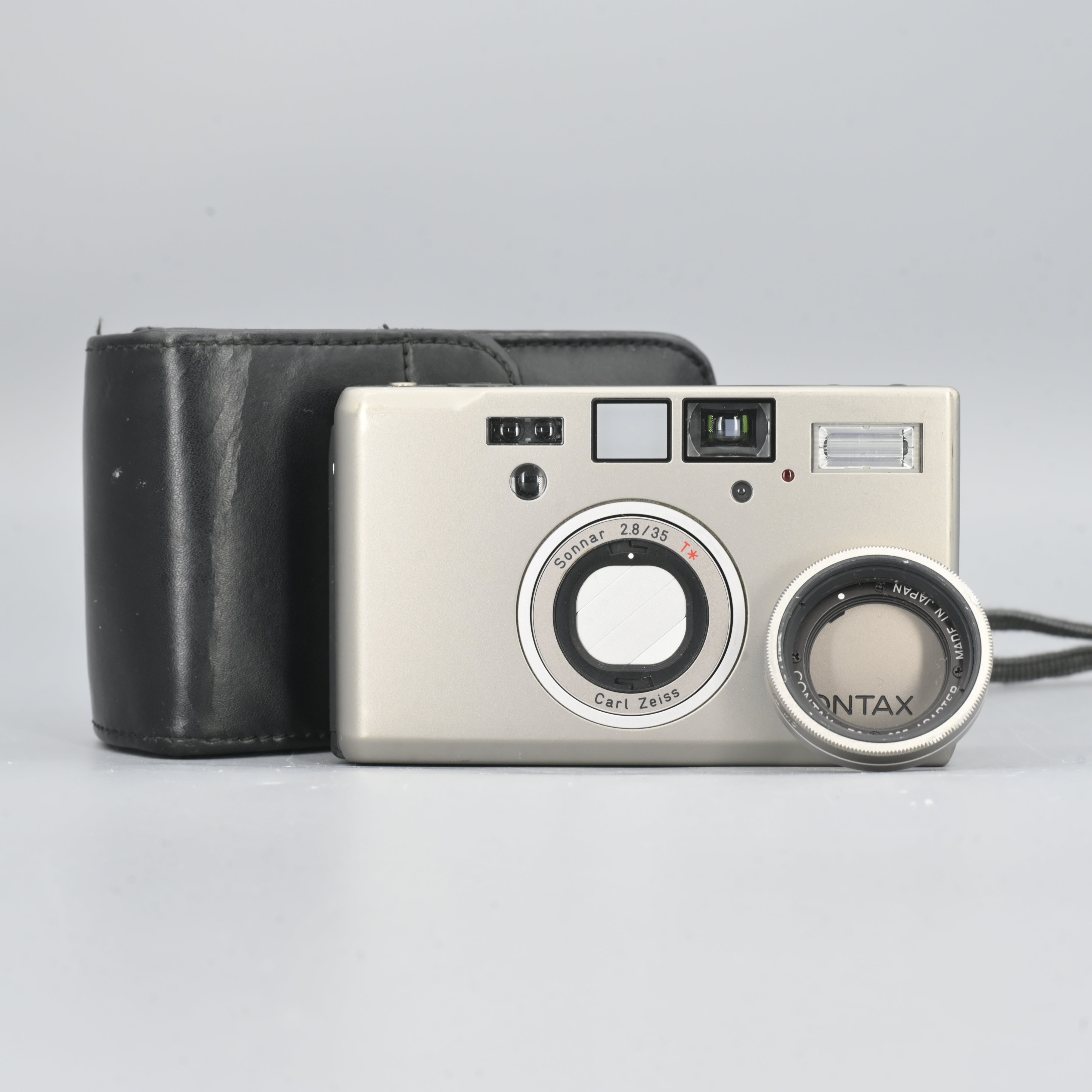 Contax T3 With Filter Adapter / 30.5mm UV Filter. – SHOWA