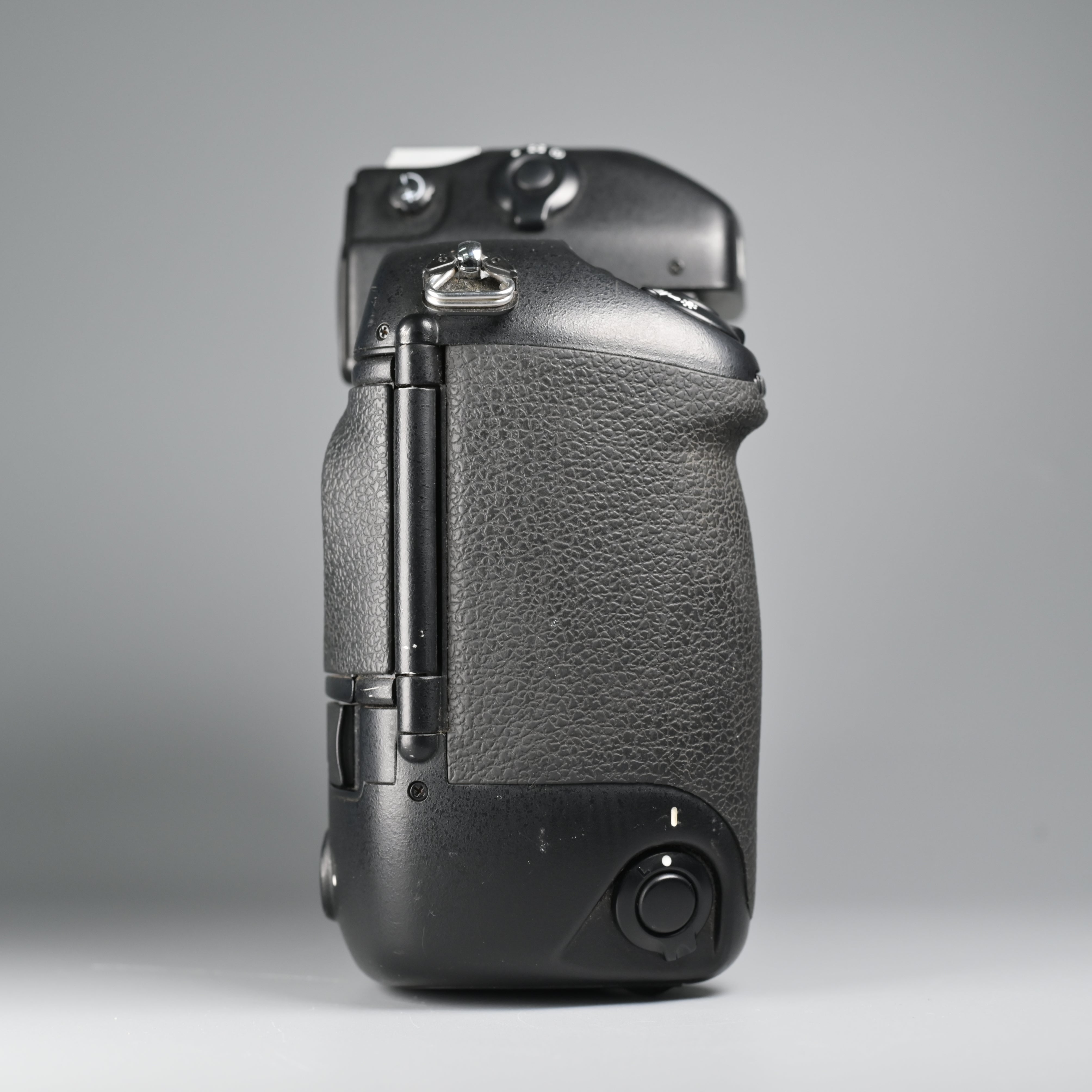 Nikon F5 Body Only – SHOWA