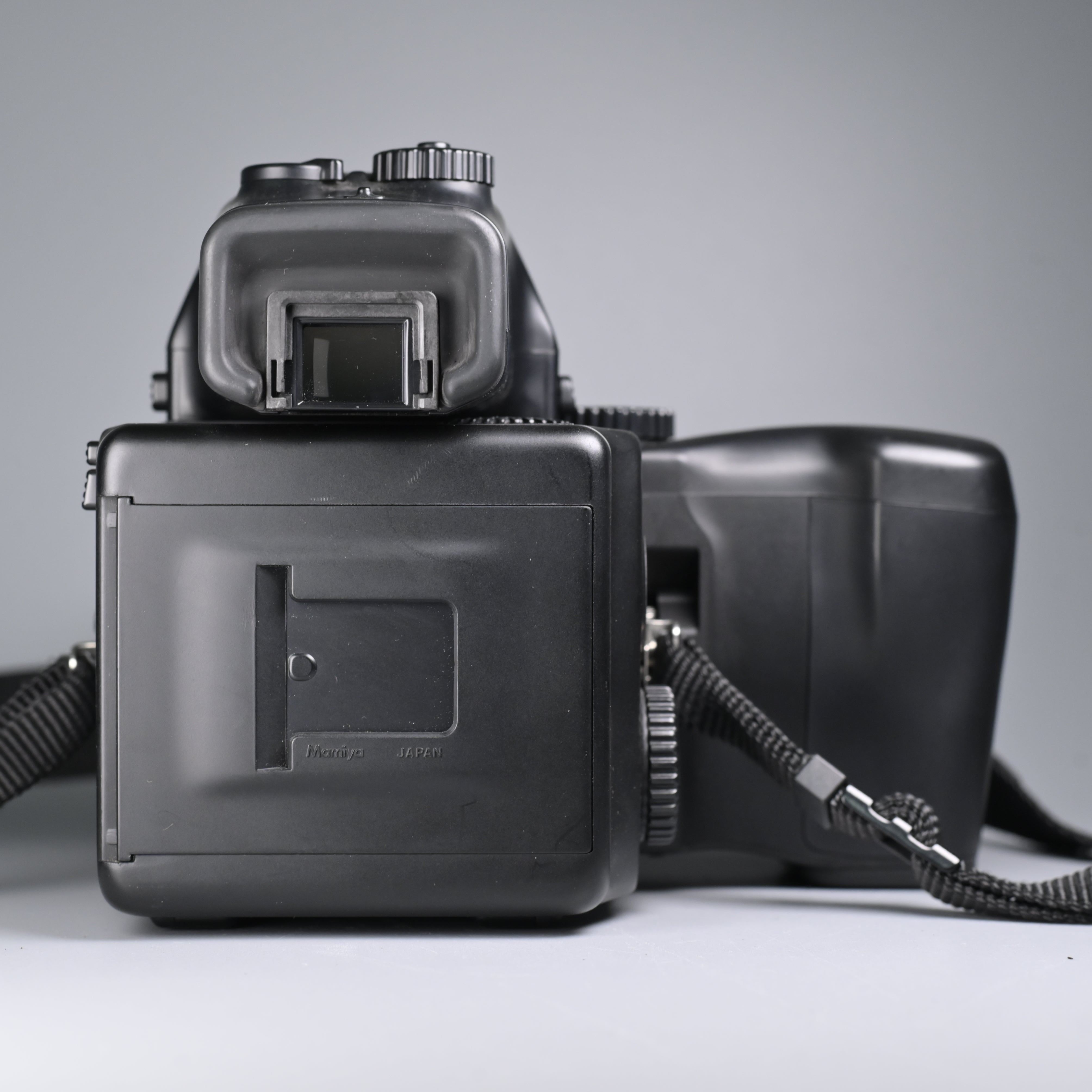 Mamiya 645 Pro + Sekor Zoom C 55-110mm F4.5 W Lens – SHOWA