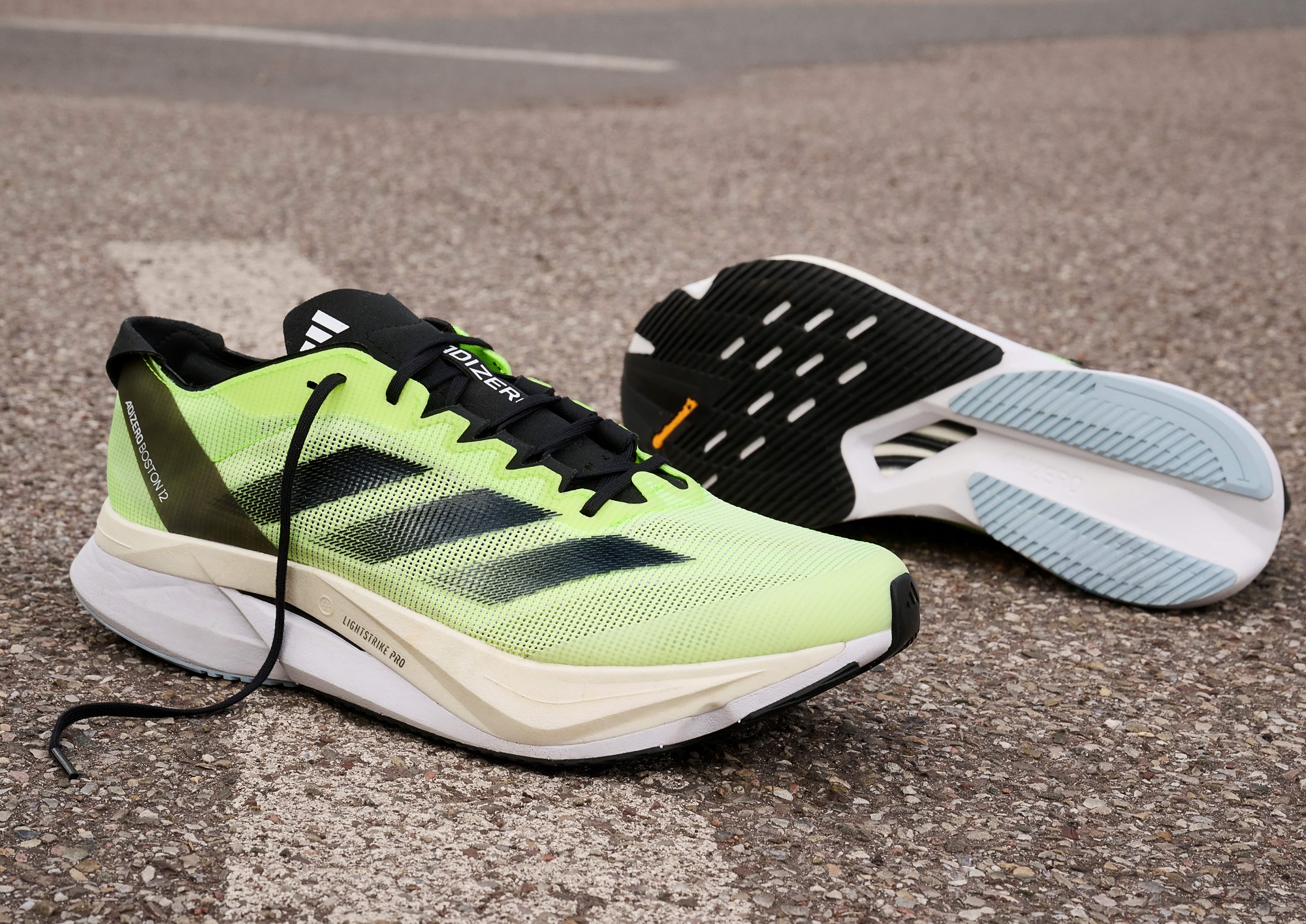 アディダス」のアディゼロシリーズから新作「アディゼロ ボストン 12