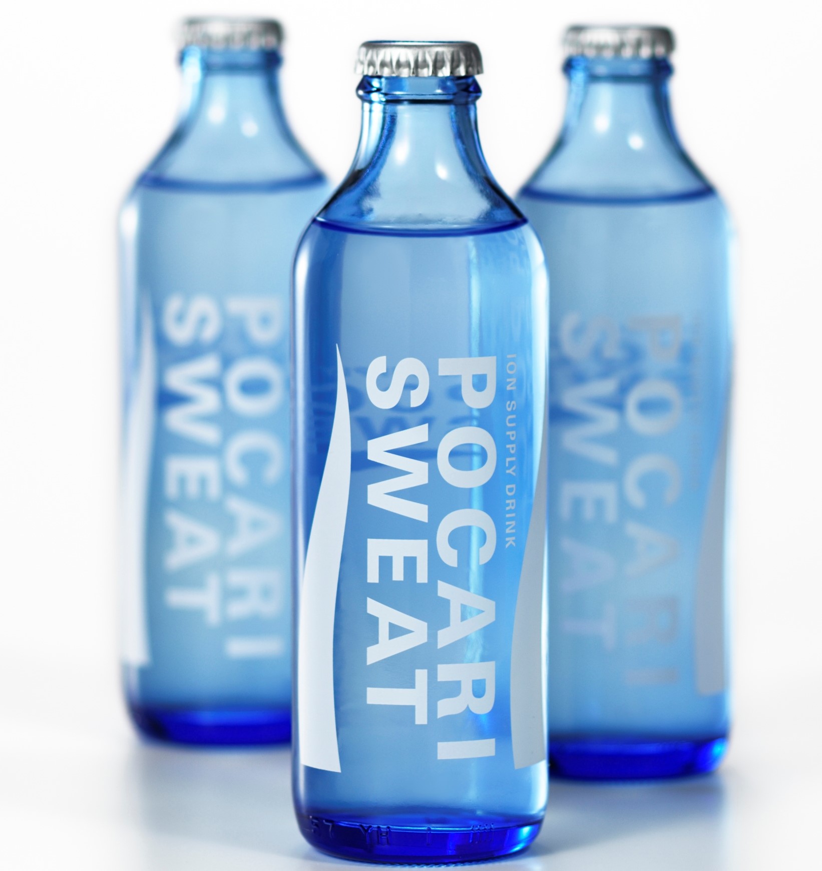 ポカリスエット」リターナブル瓶が登場 循環型社会への取り組みの一環