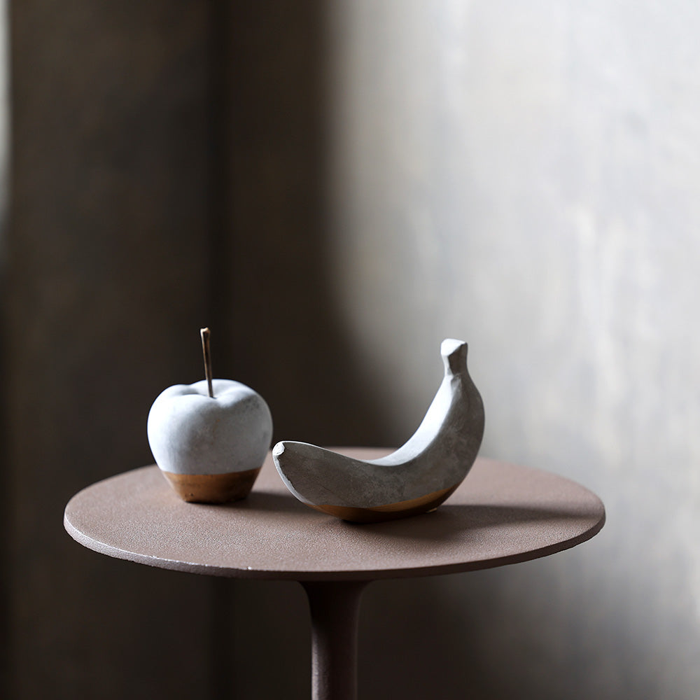 有機質と無機質を組み合わせたリンゴのオブジェ Steven（スティーブン