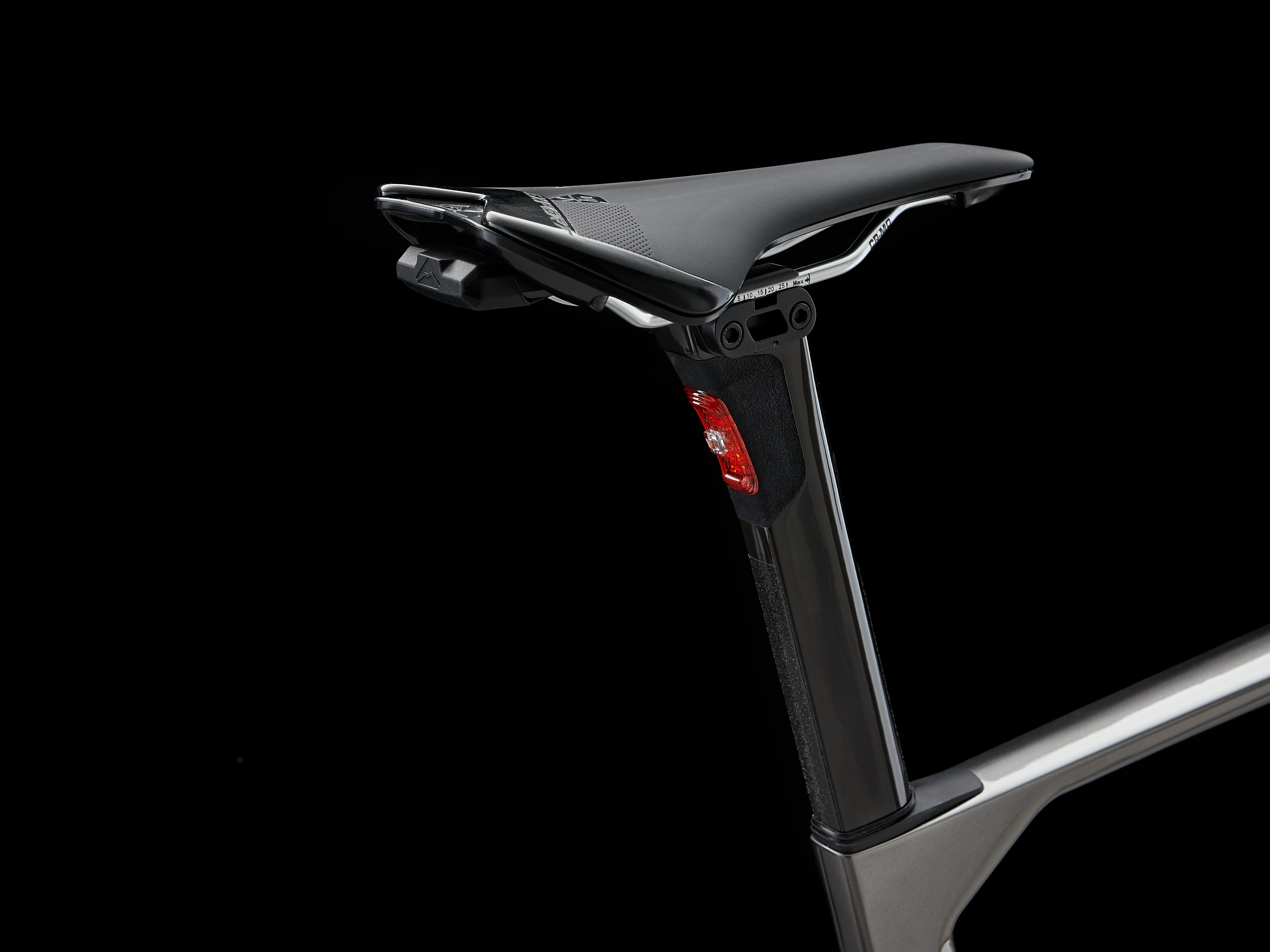 2025】REACTO（2025 リアクト）4000｜MERIDA公式オンラインショップ