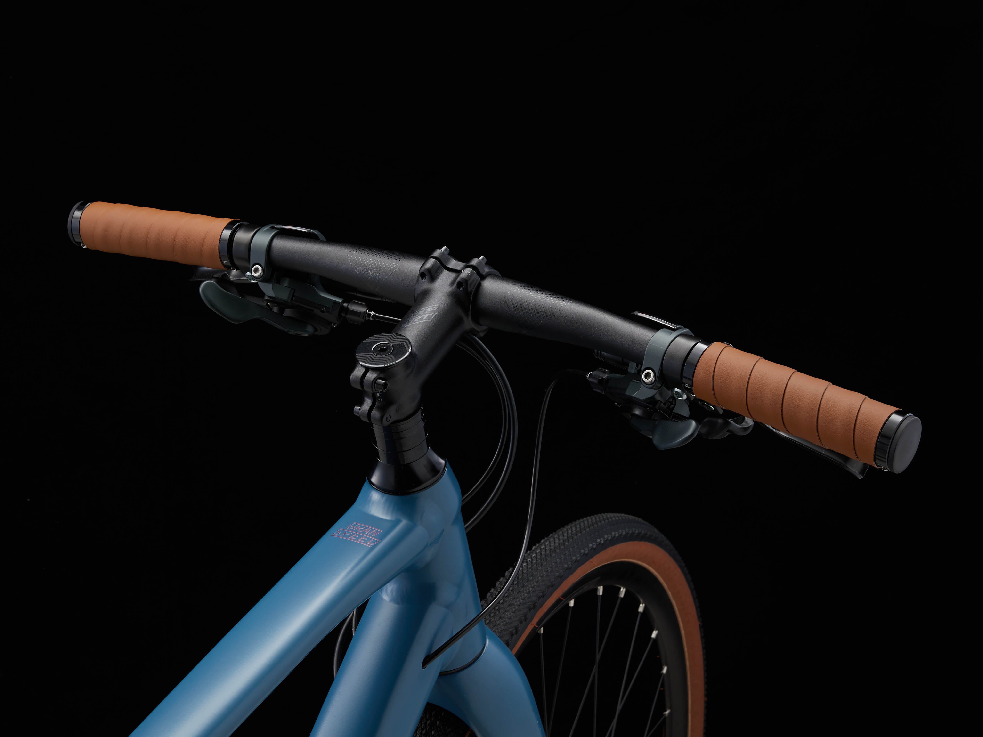 GRAN SPEED（グランスピード）300-D｜クロスバイク｜MERIDA公式