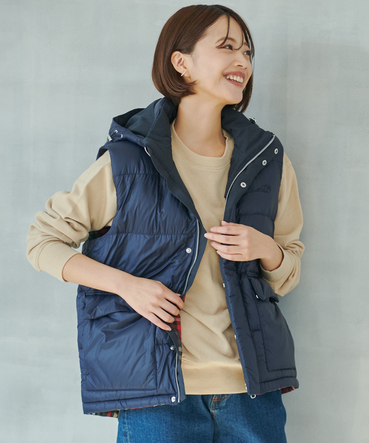 4WAY リバーシブル シェアダウンベスト（ダウンベスト/ユニセックス