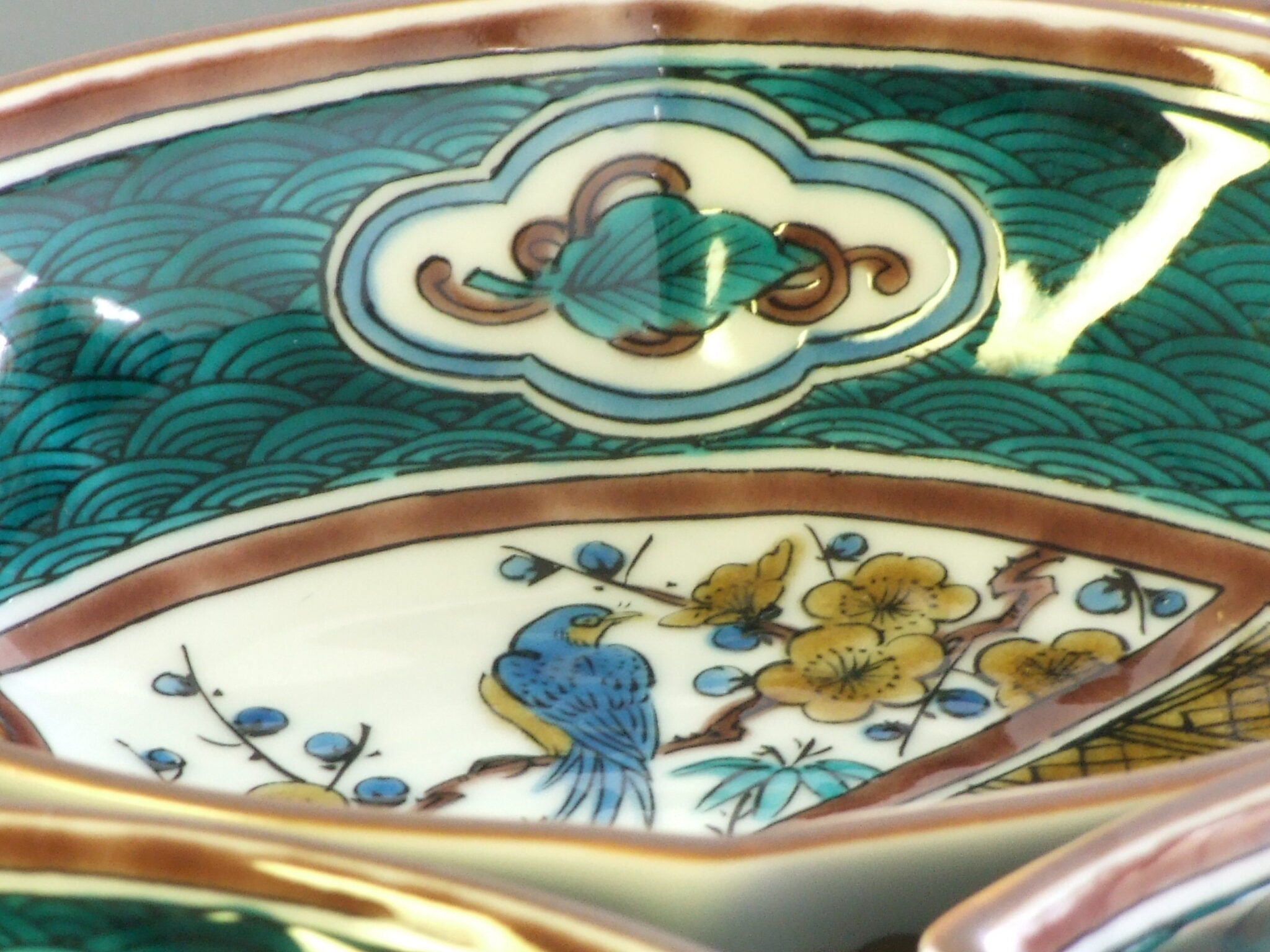 九谷焼 5.3号 古九谷梅に鳥 舟型小鉢5枚揃 – 漆陶舗あらき 輪島塗