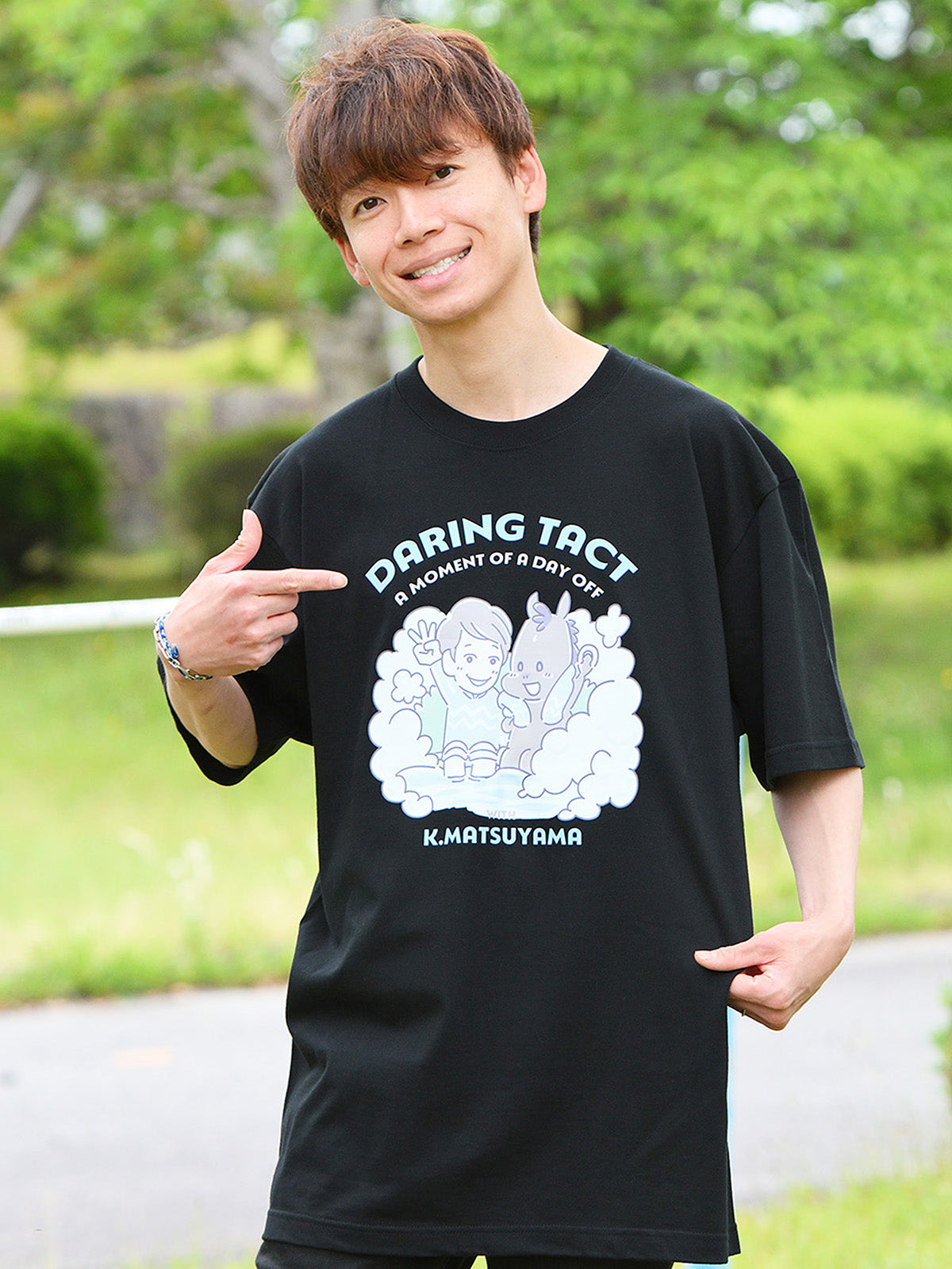 デアリングタクト・Tシャツ(黒)｜netkeiba