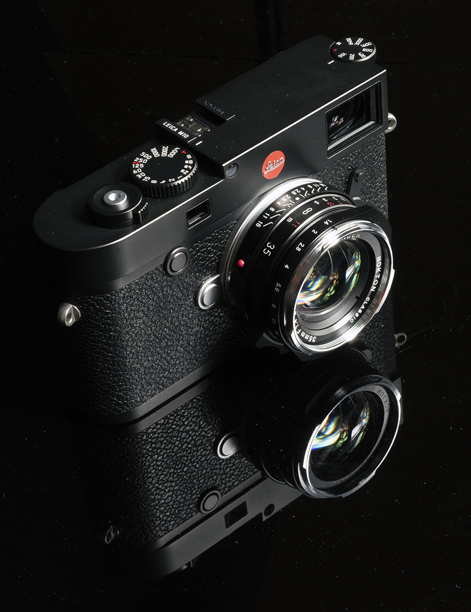 Voigtlander 35mm f/1.4 MC Nokton