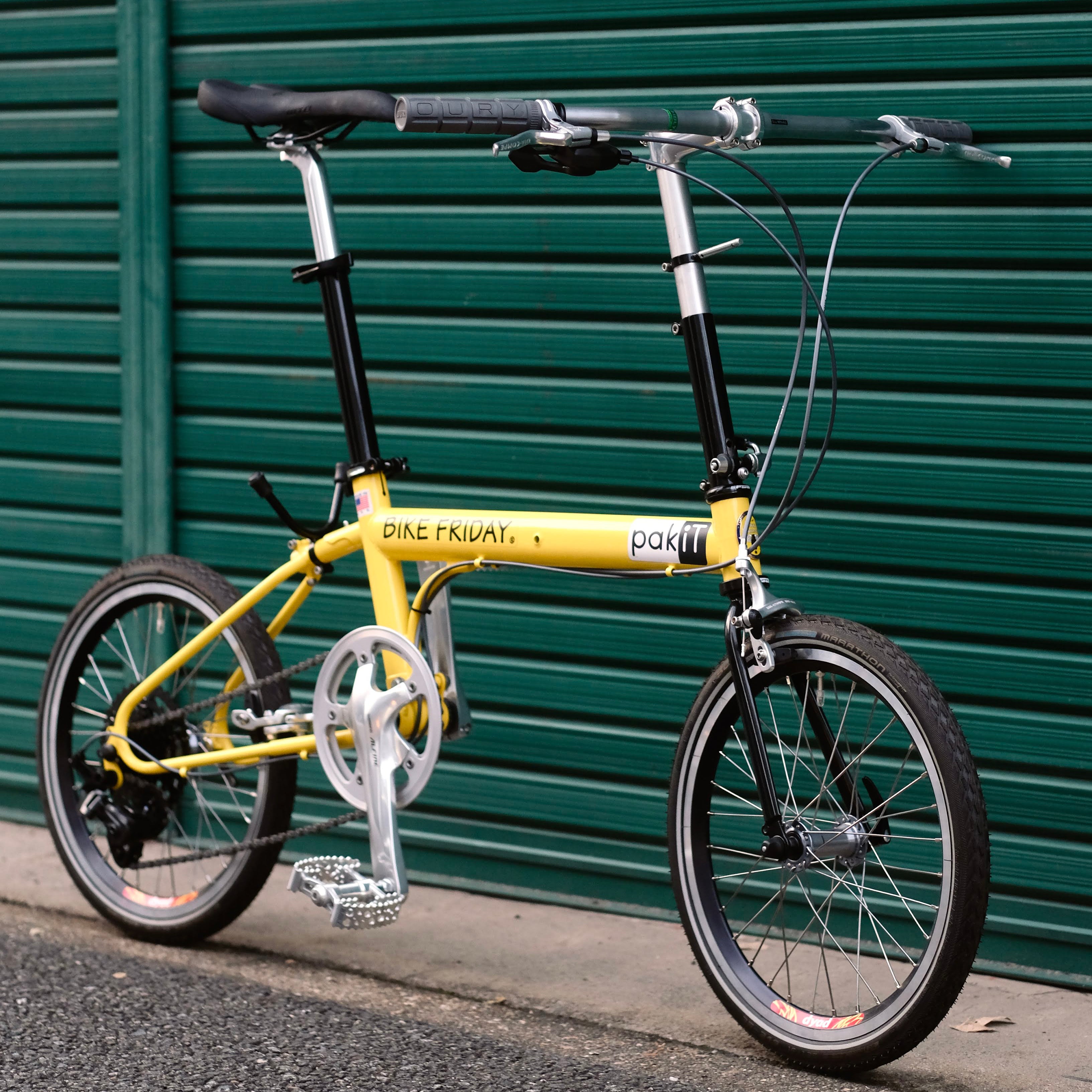 BIKE FRIDAY Pakit Circles Original Complete Bike