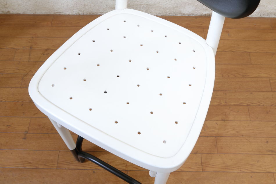 ウィスナーハーガーWiesner Hager ベントウッドカウンタースツール