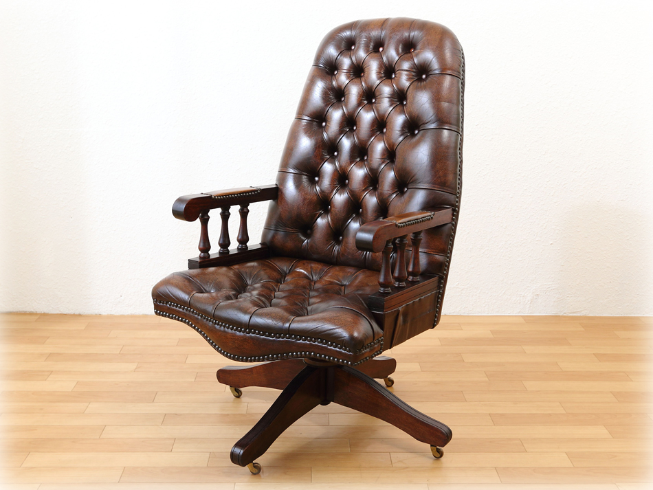 チェスターフィールド ブラウンレザー ディレクターズ スウィベル