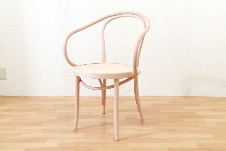 ファーメグFAMEG ベントウッドアームチェア No9 ヴィエナVienna