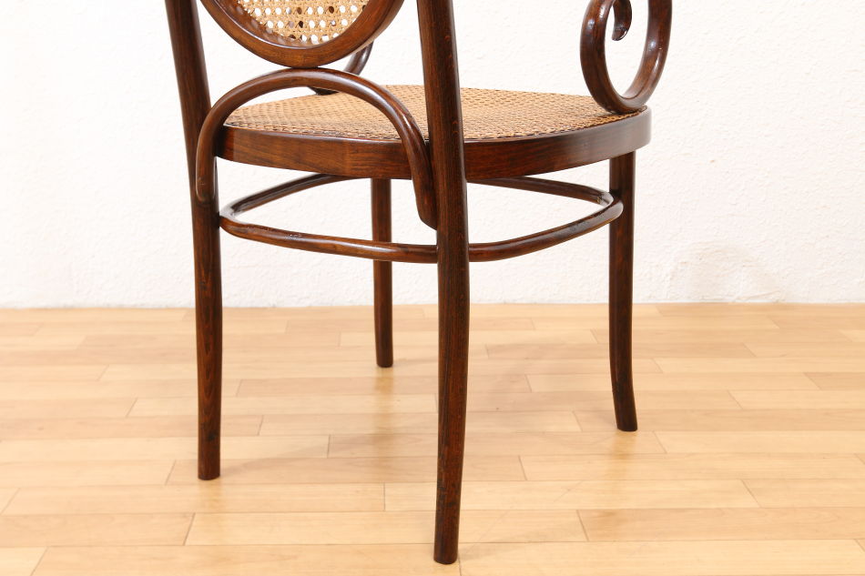 トーネットTHONET ベントウッド No.17 ハイバックアームチェア