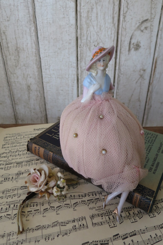 ze-2041 ハーフドール ピンクッション | antiques-educo online shop