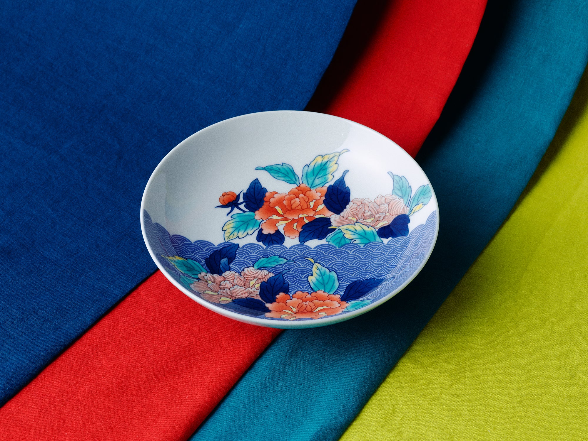 新品 伊万里鍋島焼 大秀窯 青磁角銘々皿5枚 鳳凰柄 お祝い 縁起物 新品