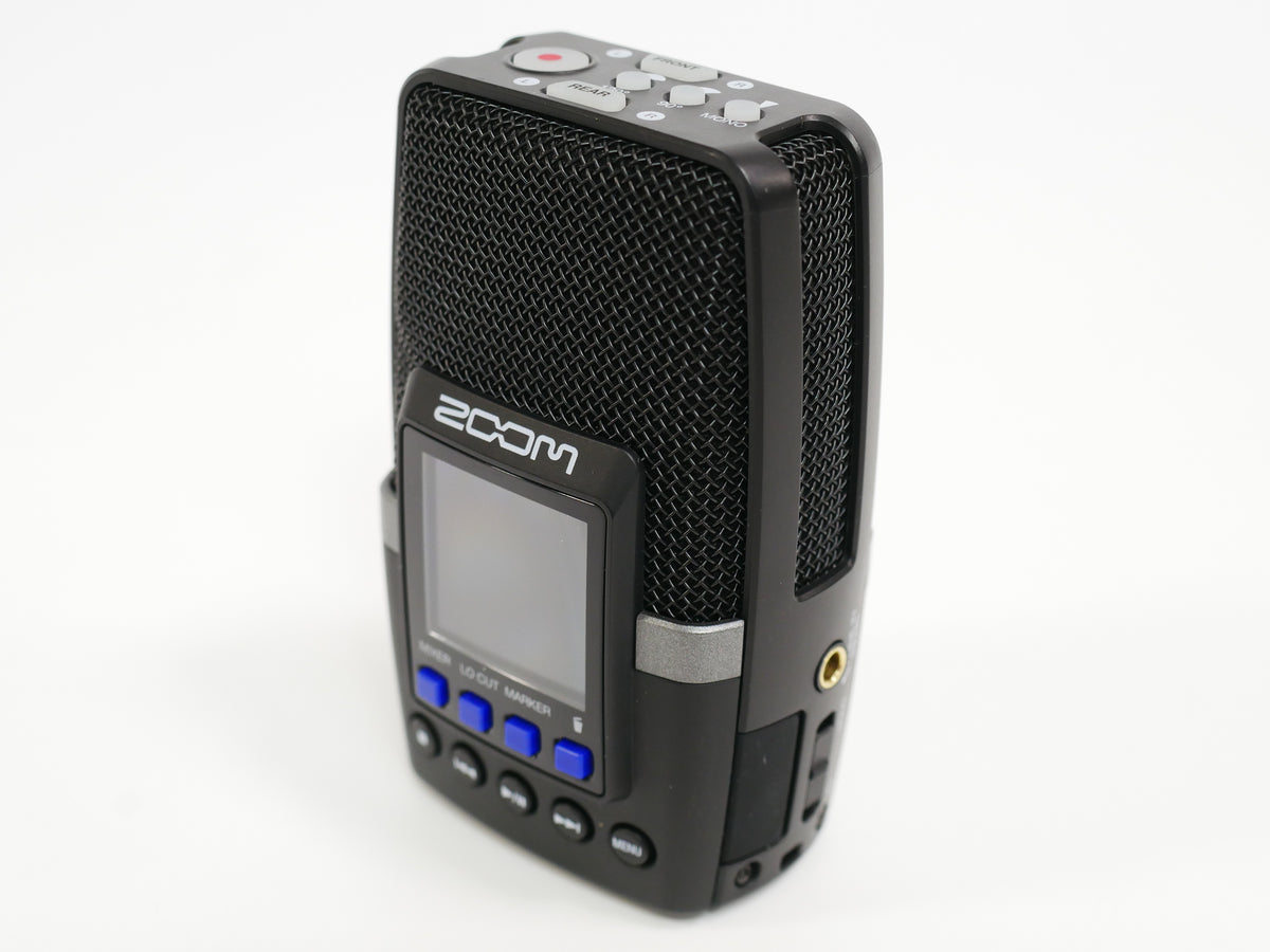 ZOOM H2essential (中古)