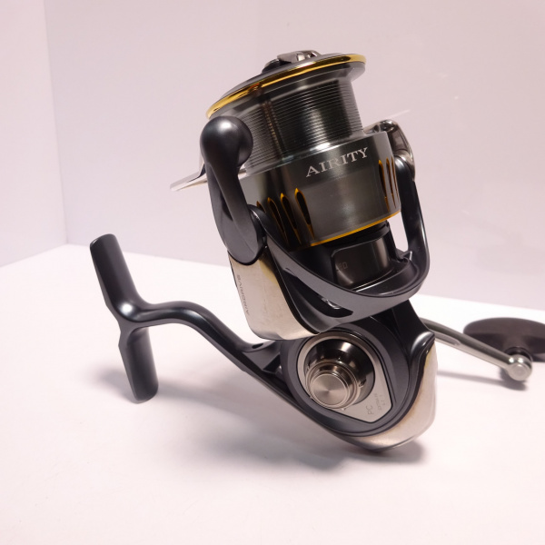 23エアリティ PC LT 3000-XH | イシグロ公式オンラインショップ