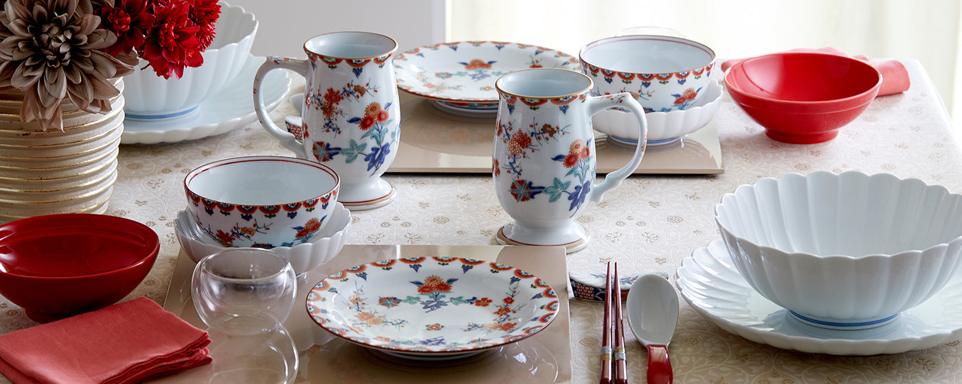 色絵梅菊文｜有田焼なら賞美堂本店オンラインショップ