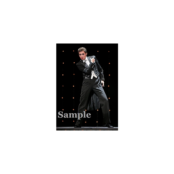 彩風咲奈 舞台写真／雪組梅田芸術劇場メインホール公演『炎のボレロ