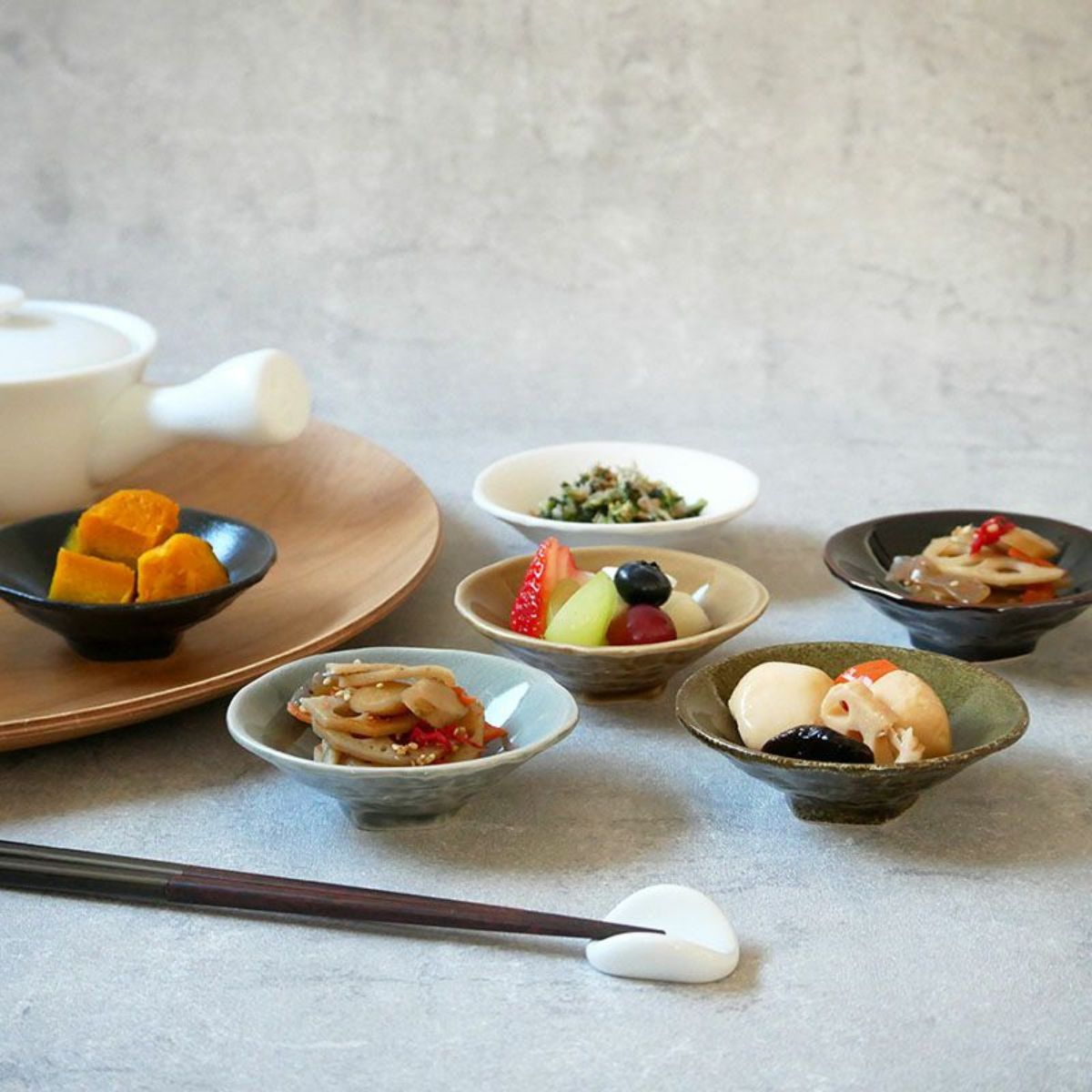 日々にちにち】たたき深小皿 10cm – 陶土う庵