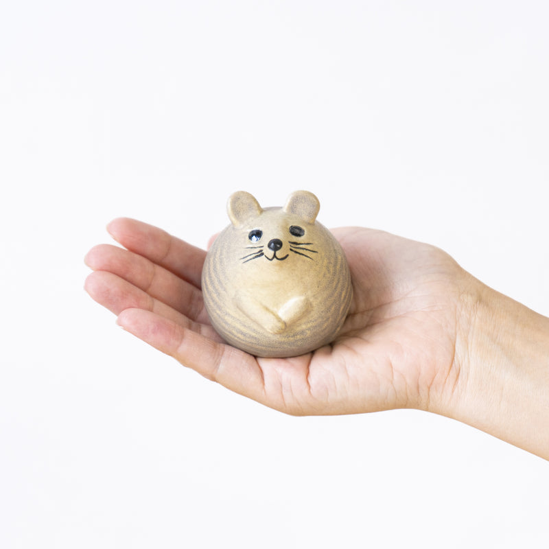 3匹のねずみ（グレー）