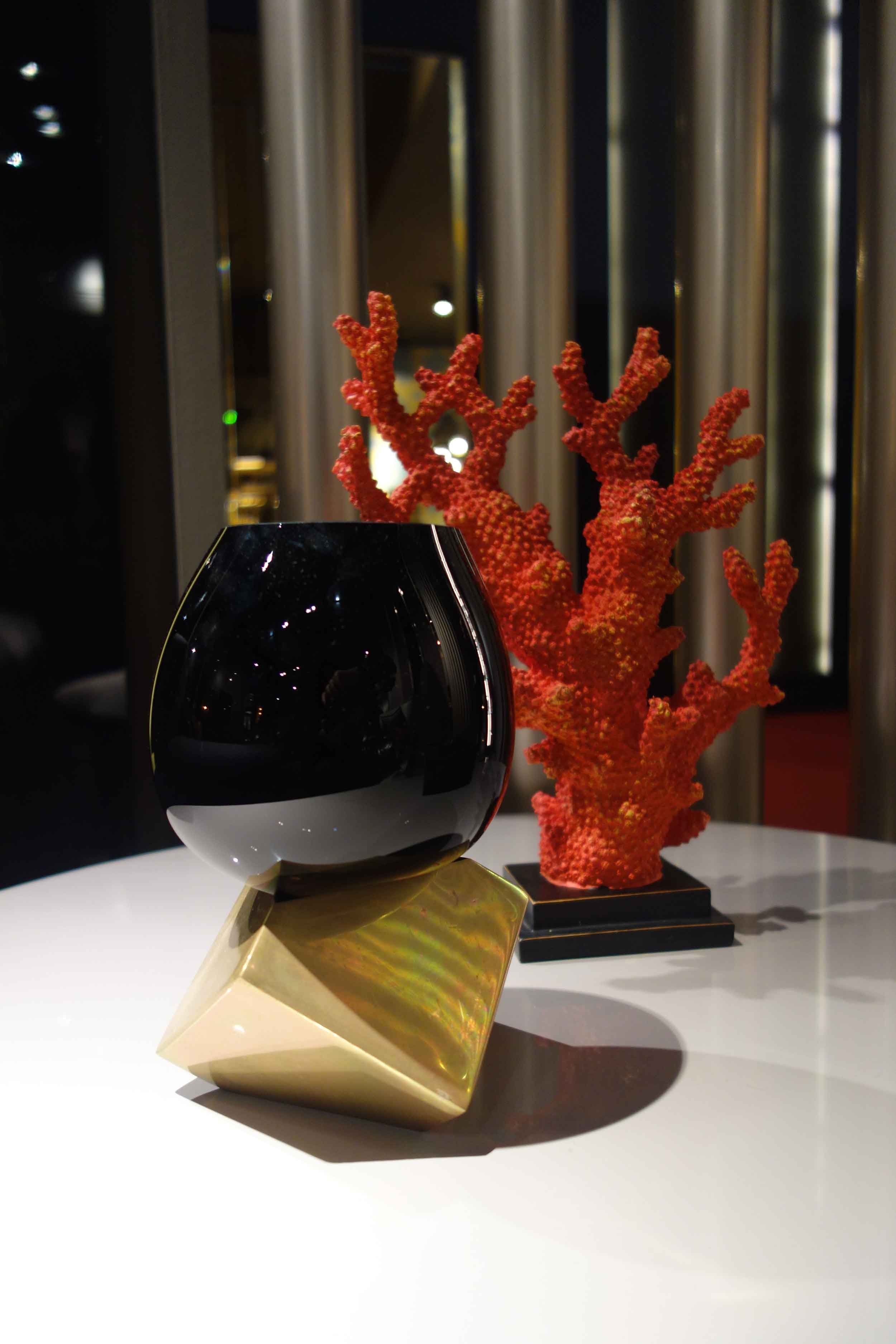 Vase CUT CUBE - Vanessa Mitrani