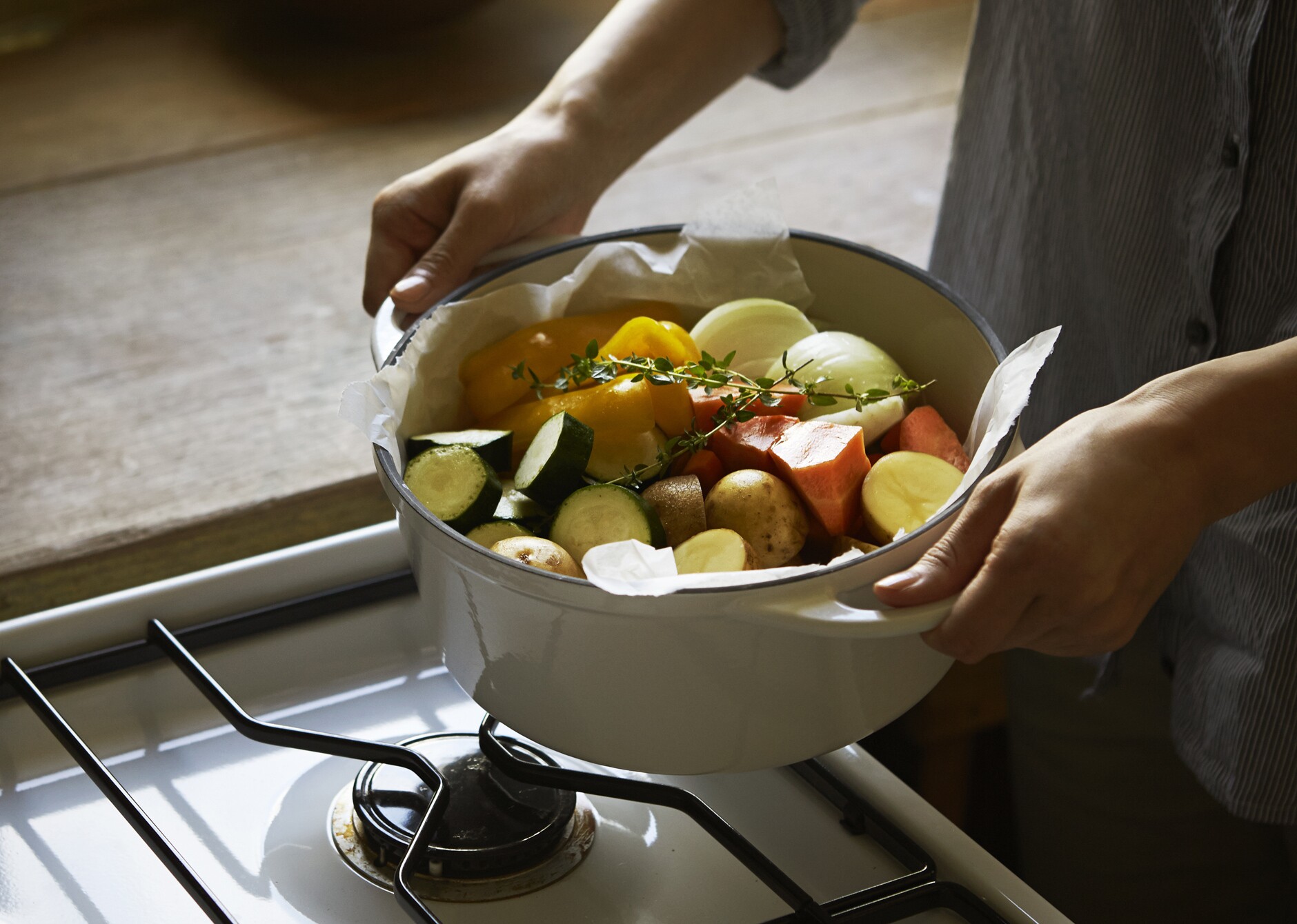 オーブンポット 1 26cmSUKIYAKI[マットブラック］ | バーミキュラ公式