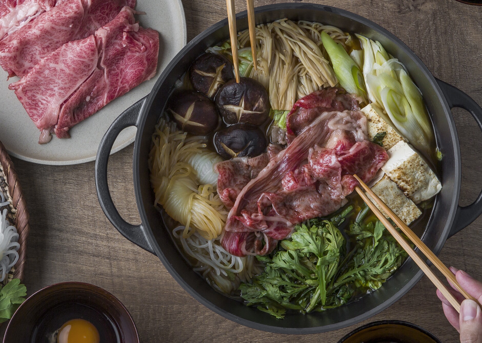 オーブンポット 1 26cmSUKIYAKI[マットブラック］ | バーミキュラ公式