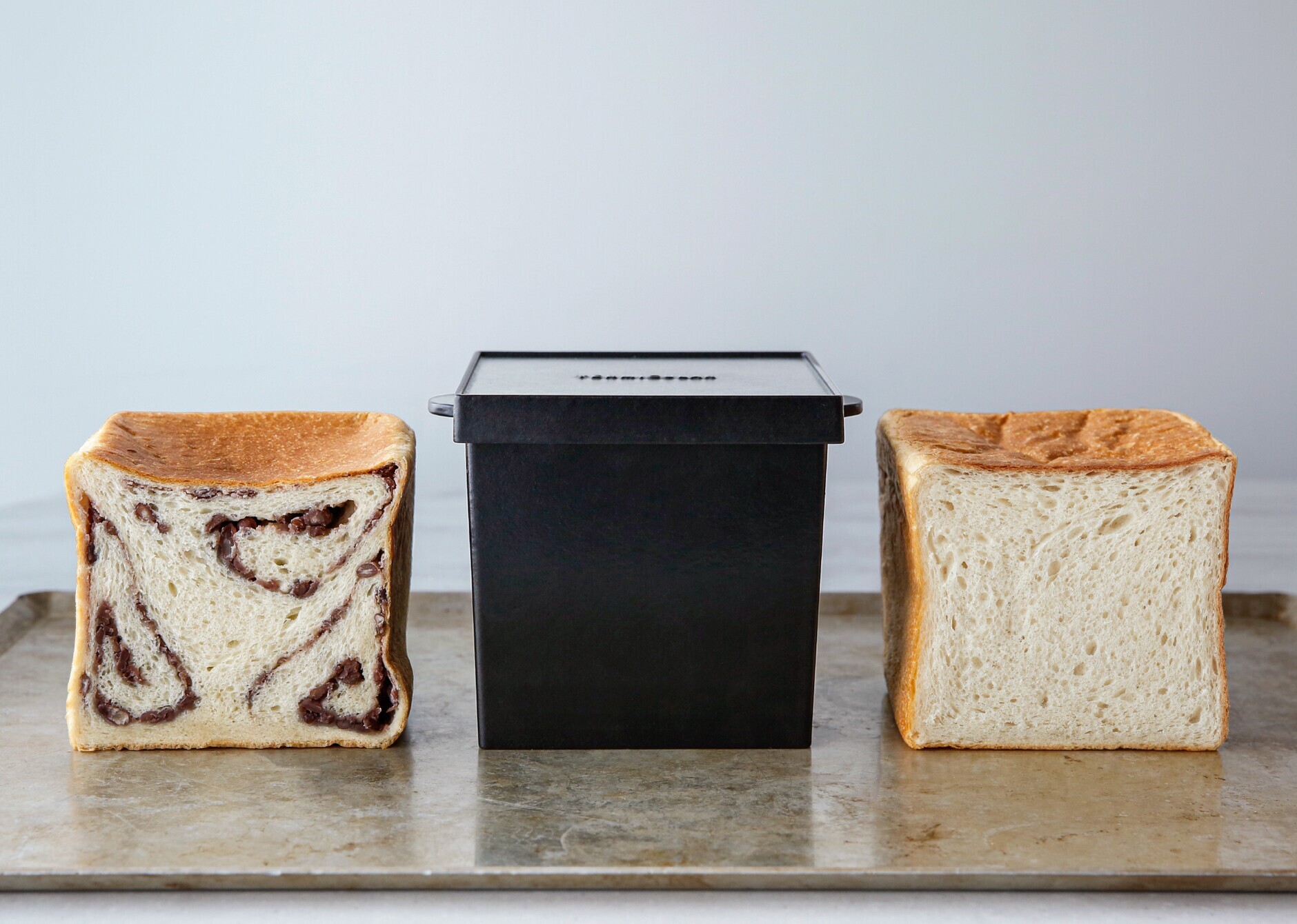 ブレッド ローフパン (食パン型) 1斤[マットブラック］ | バーミキュラ