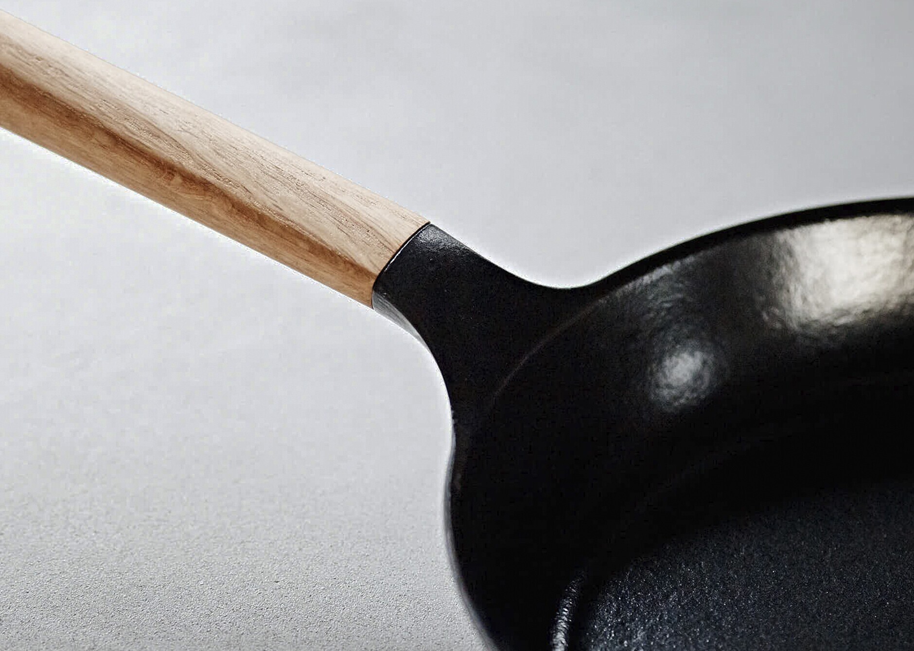 フライパン 20cm 【ガラスリッドセット】[オーク］ | バーミキュラ公式