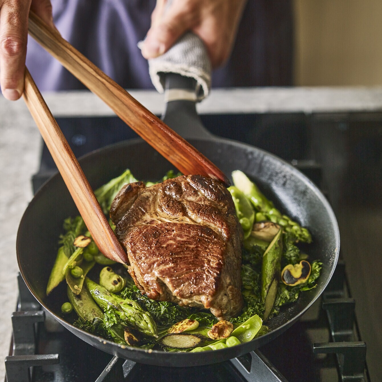 オーブンセーフスキレット 28cm 【ステンレスリッドセット】[メタル