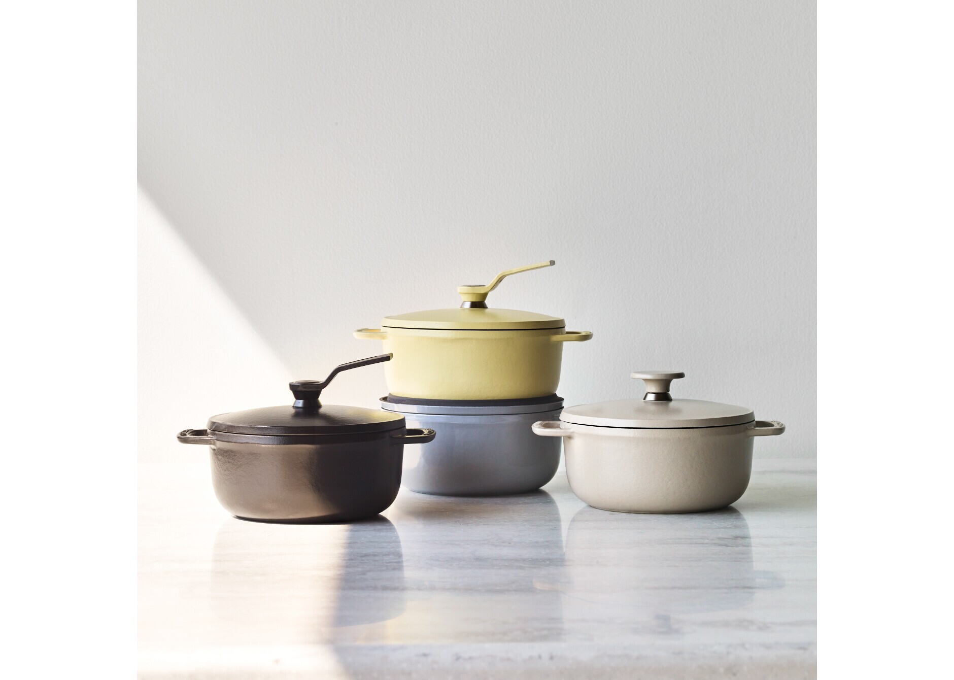 オーブンポット 2 MINI 14cm ベーシックノブ[マットクラウドピンク