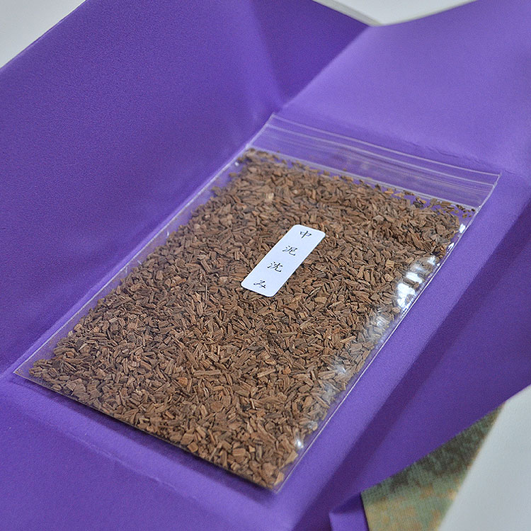 楽天市場】【楽天スーパーSALE クーポンあり】【桐箱】沈香［極上