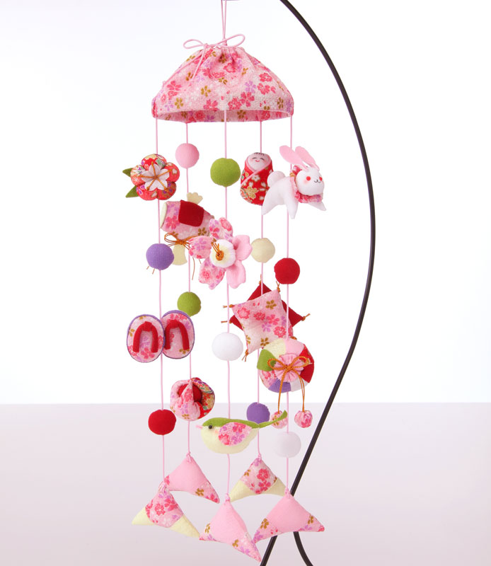 楽天市場】綿・ボンド・両面テープ付き「傘宝つるし雛5本飾り」（赤