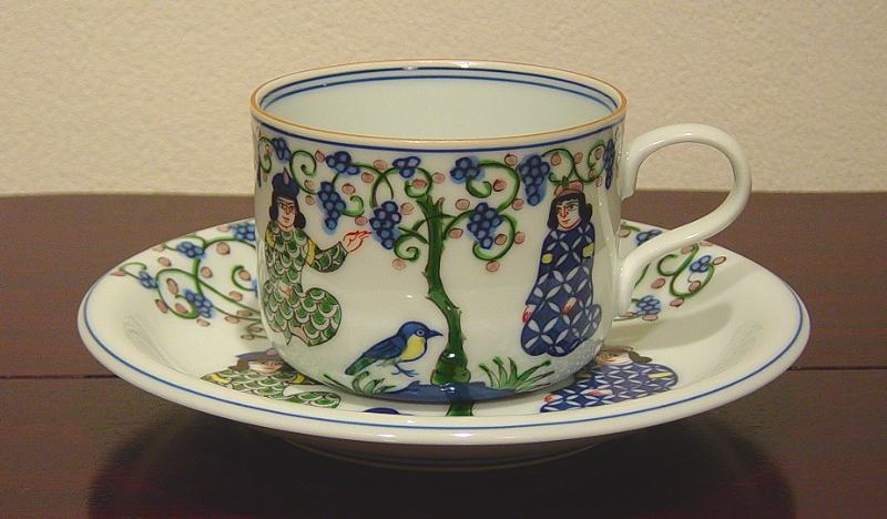 楽天市場】【有田焼】【源右衛門窯】 緑彩葡萄絵 碗皿 【コーヒー