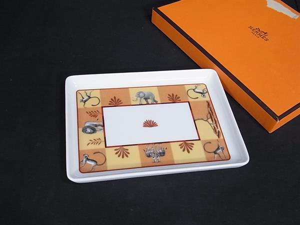 楽天市場】HERMES エルメス トレー No2 パシフォリア PM 白 (ホワイト