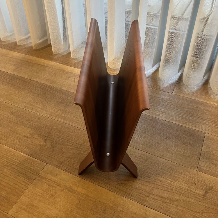 ウォールナットのマガジンラック【OUTLET】 | サイトーウッド(SAITO