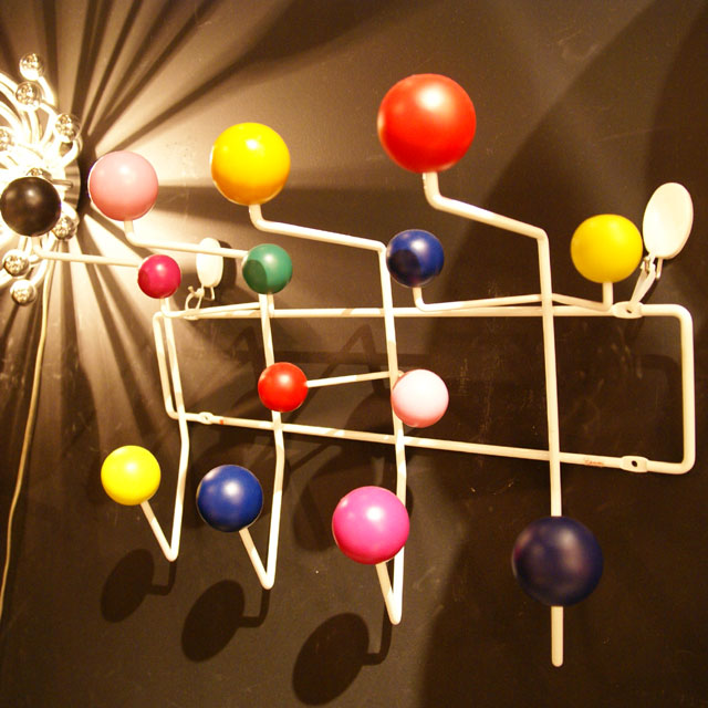 イームズ ハングイットオール | ハーマンミラー(Herman Miller