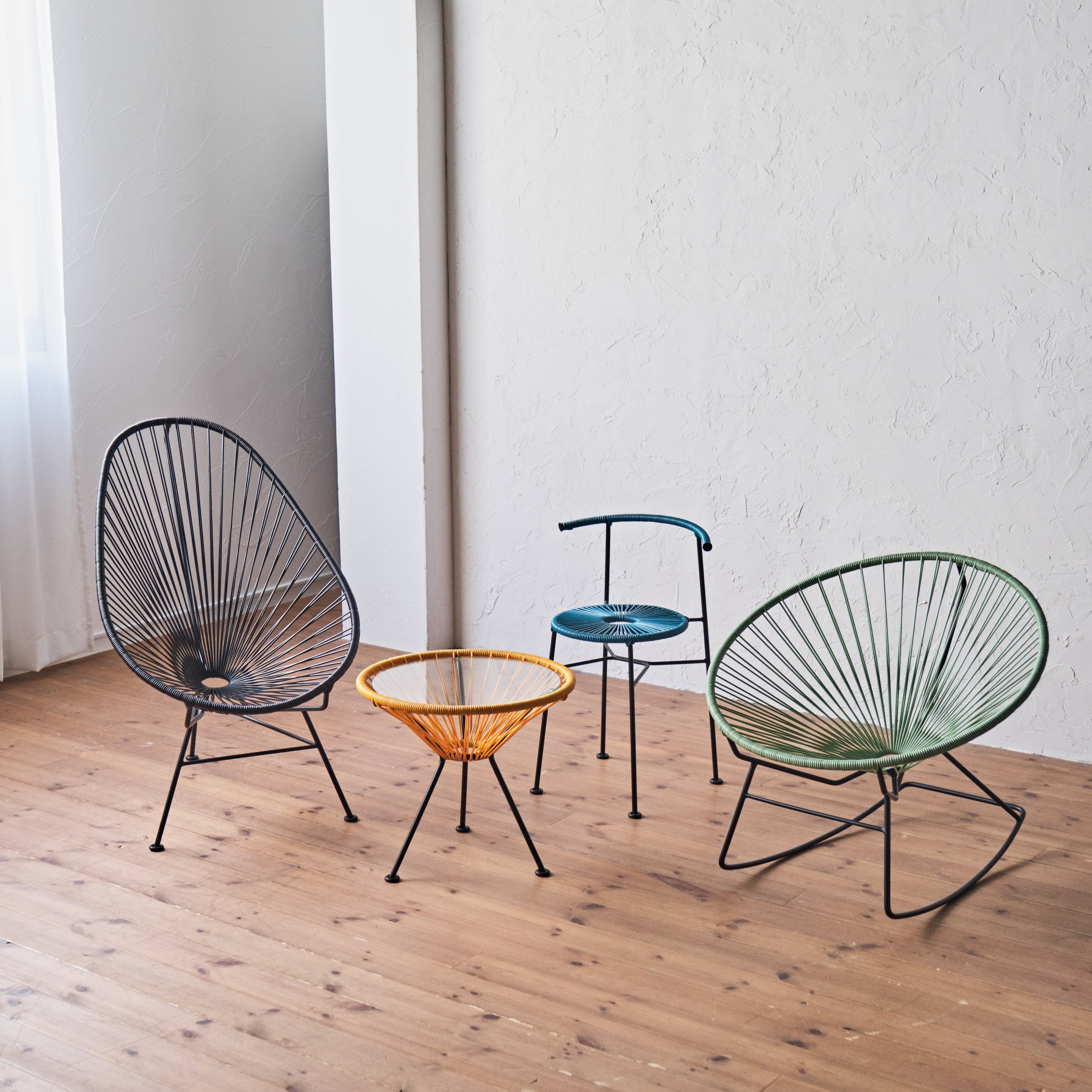 アカプルコ ロッキングチェア (カラーブラック) | リグナ通常品