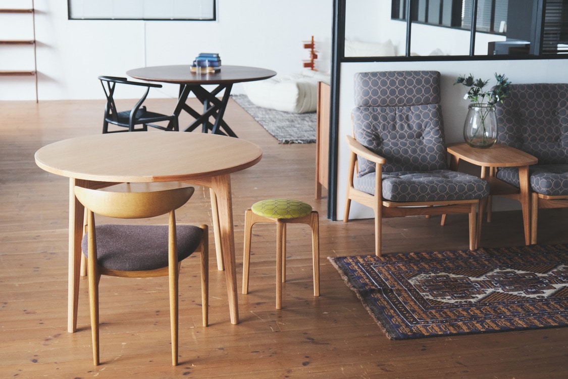 マルニ60プラス スタッキングスツール | マルニ 60 | リグナテラス東京