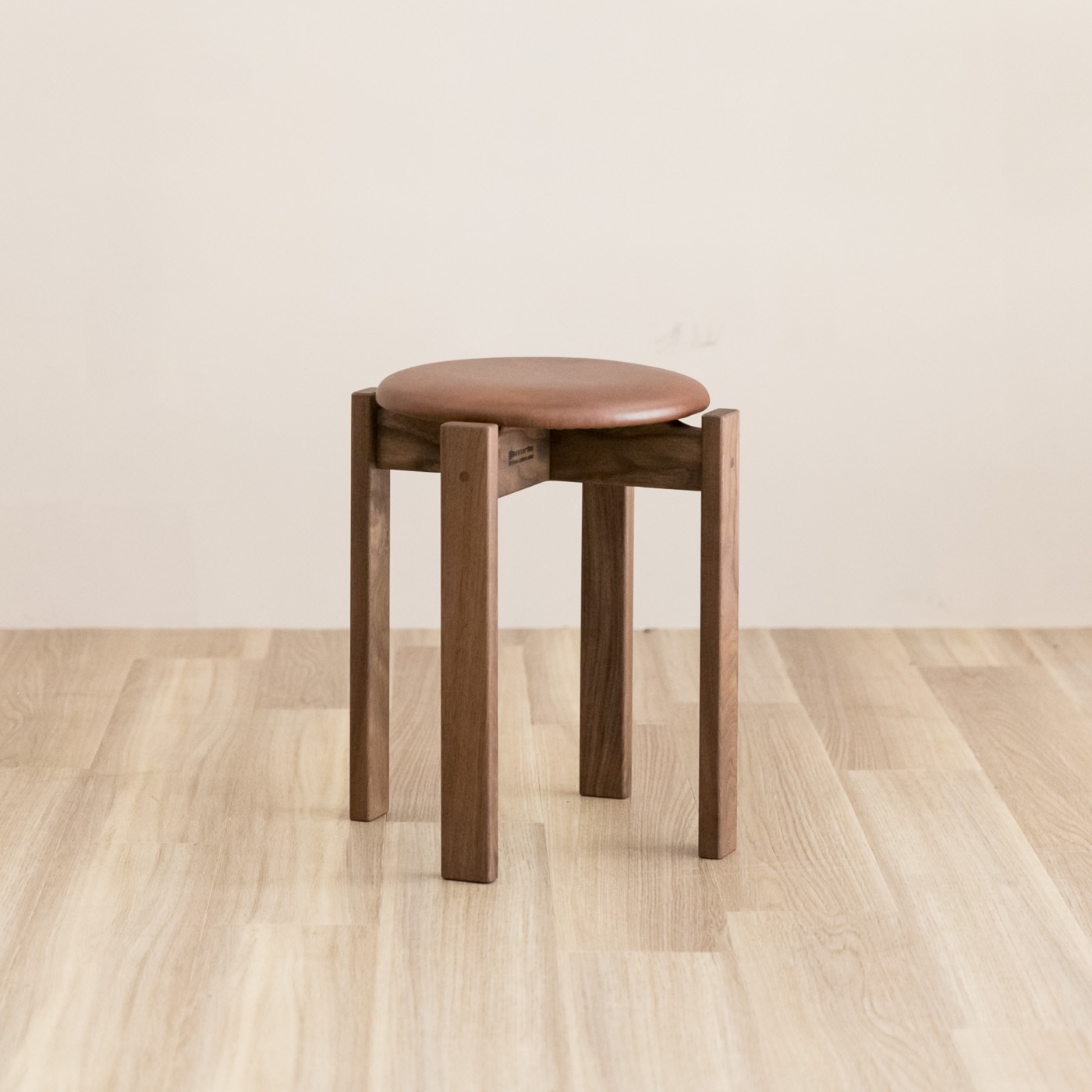 マーク スツール | マスターウォール(MasterWal) | リグナ通常品