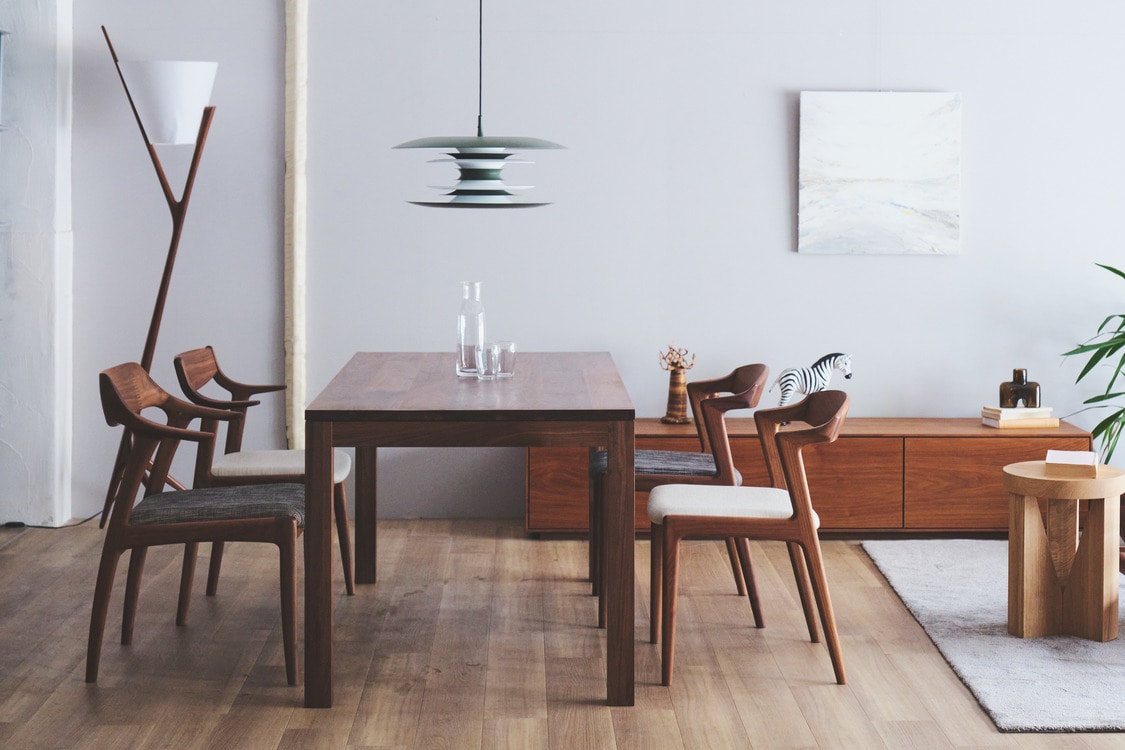 ユナ セミアームチェア | シキファニチア(SIKI) | リグナテラス東京