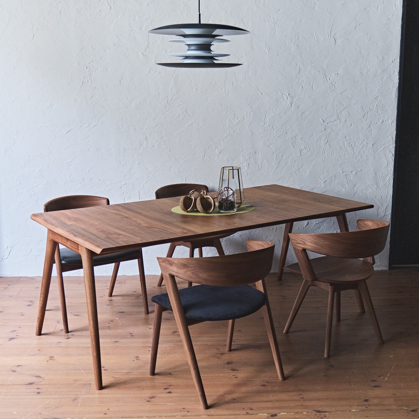 ハープ ダイニング テーブル(ウォールナット) (幅170cm