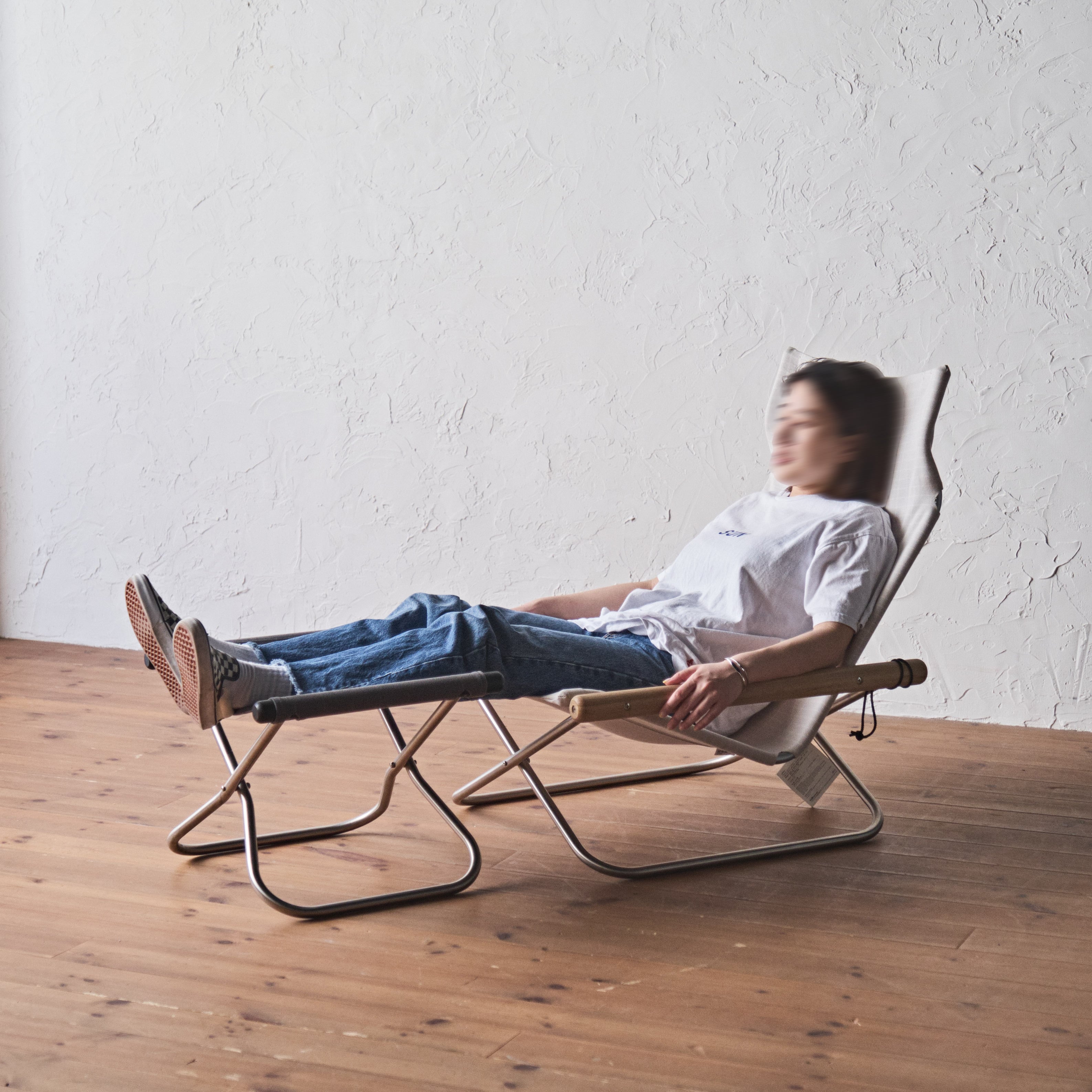 ニーチェア エックス (木部ダークブラウン シートキャメル) | リグナ