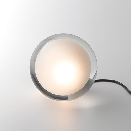 ティアドロップ ミニ LED テーブルライト | ヤマギワ(Yamagiwa