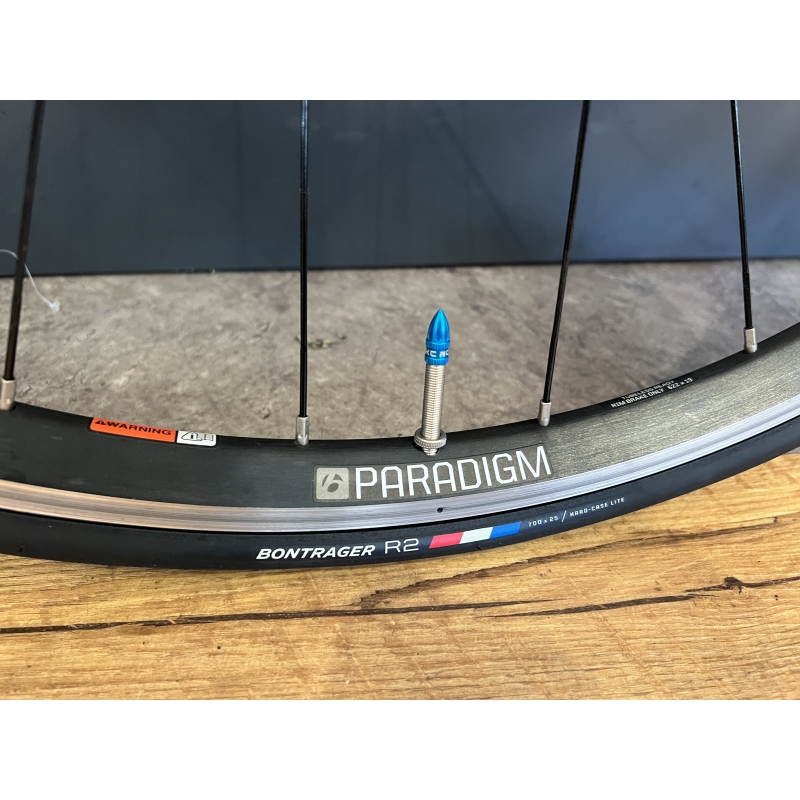 Bontrager Paradigm TLR ロードホイール リムブレーキ