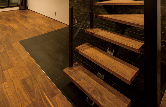 世界三大銘木の特徴をご紹介 - 木材通販のマルトクショップ