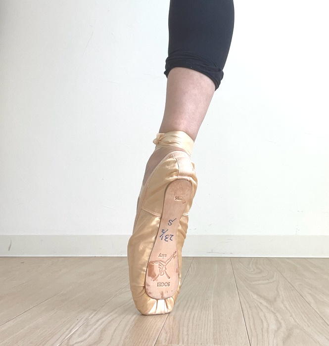 トウシューズ 綜芸/SOGEI エアリー ロイヤル シャンクS（ソフト